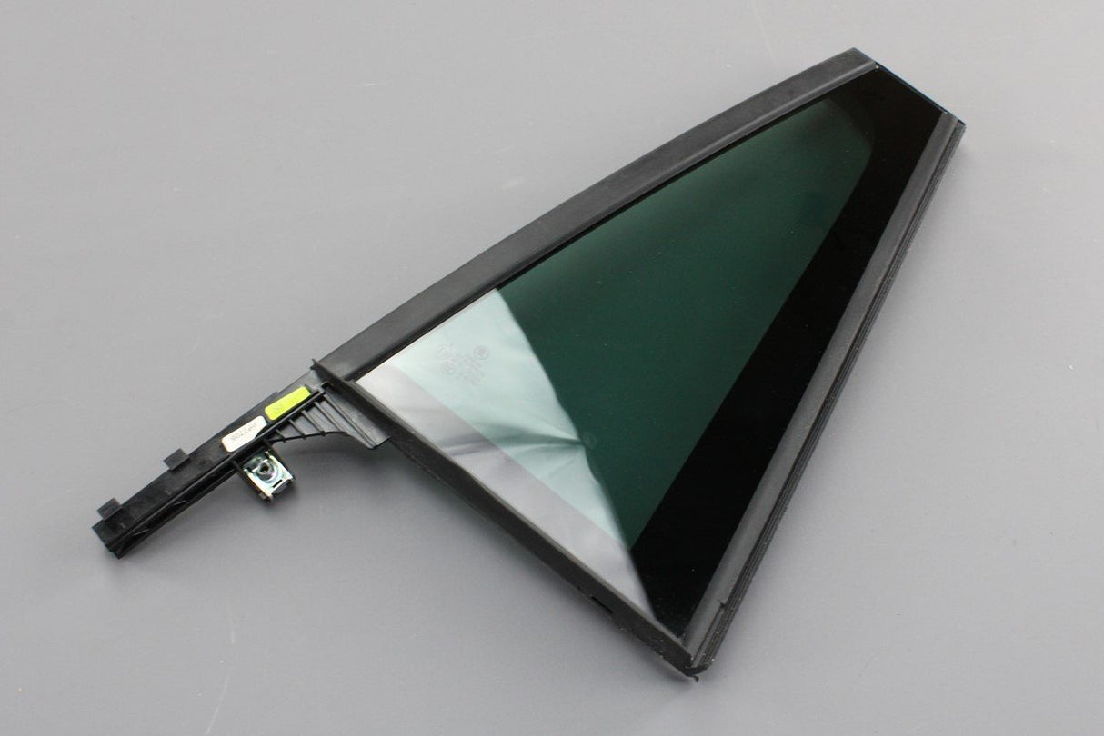 Skoda Kodiaq 2017-Onward Rear side window tinted (Left) 565845213C
