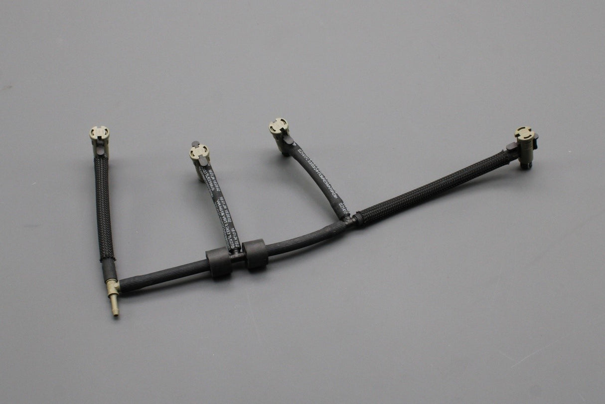 VW Golf Audi A3 Q2 SEAT Skoda 1.6 TDI injector return line 04L130235T