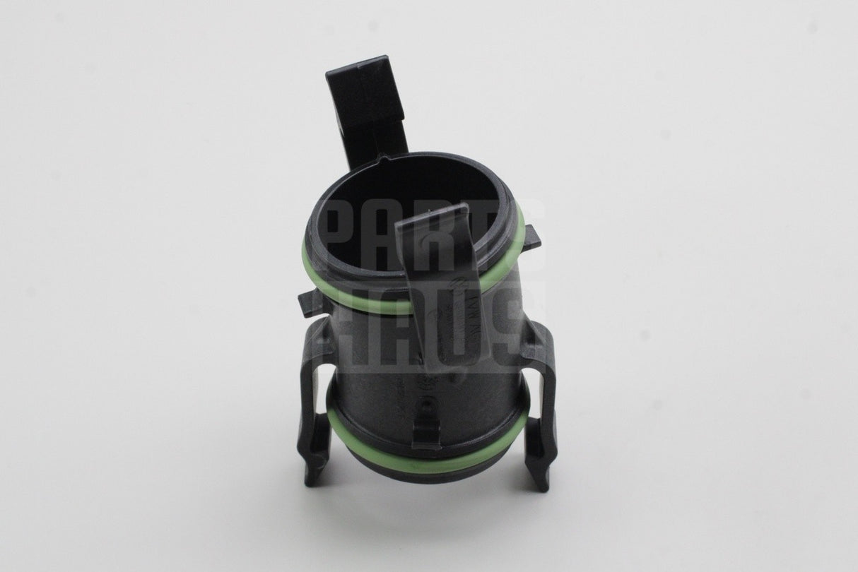 VW Audi Skoda SEAT CUPRA 1.2 1.4 TSI air intake connection 04E145875F