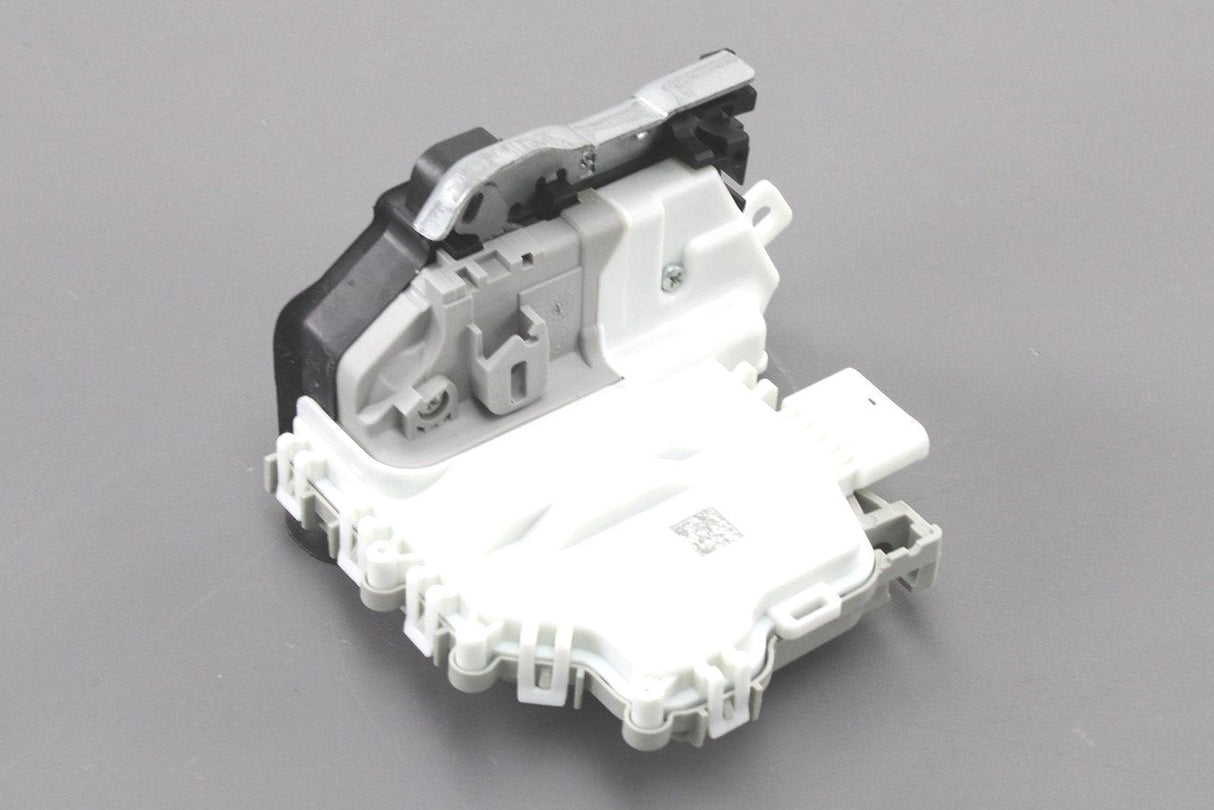 Audi A1 A4 A5 RS4 RS5 B9 Q5 2011-Onward door lock (rear left) 8X0839015C