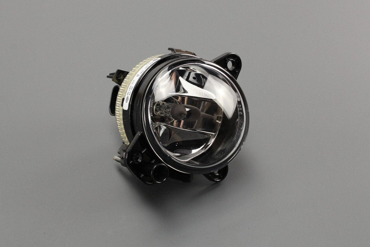 VW Touareg Transporter Skoda Fabia halogen fog lamp (right) 7H0941700C, view 1