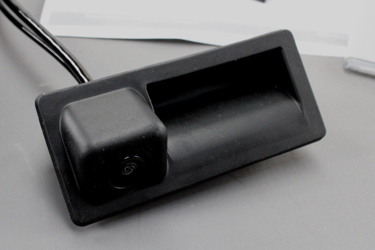 Audi Q7 SQ7 2016-19 reversing camera retro-fit kit 4M2054634