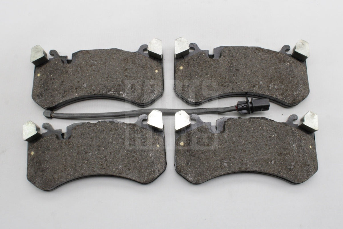Audi RS6 RS7 2013-2018 front brake pads (390mm wavy) 4G0698151AE, view 1