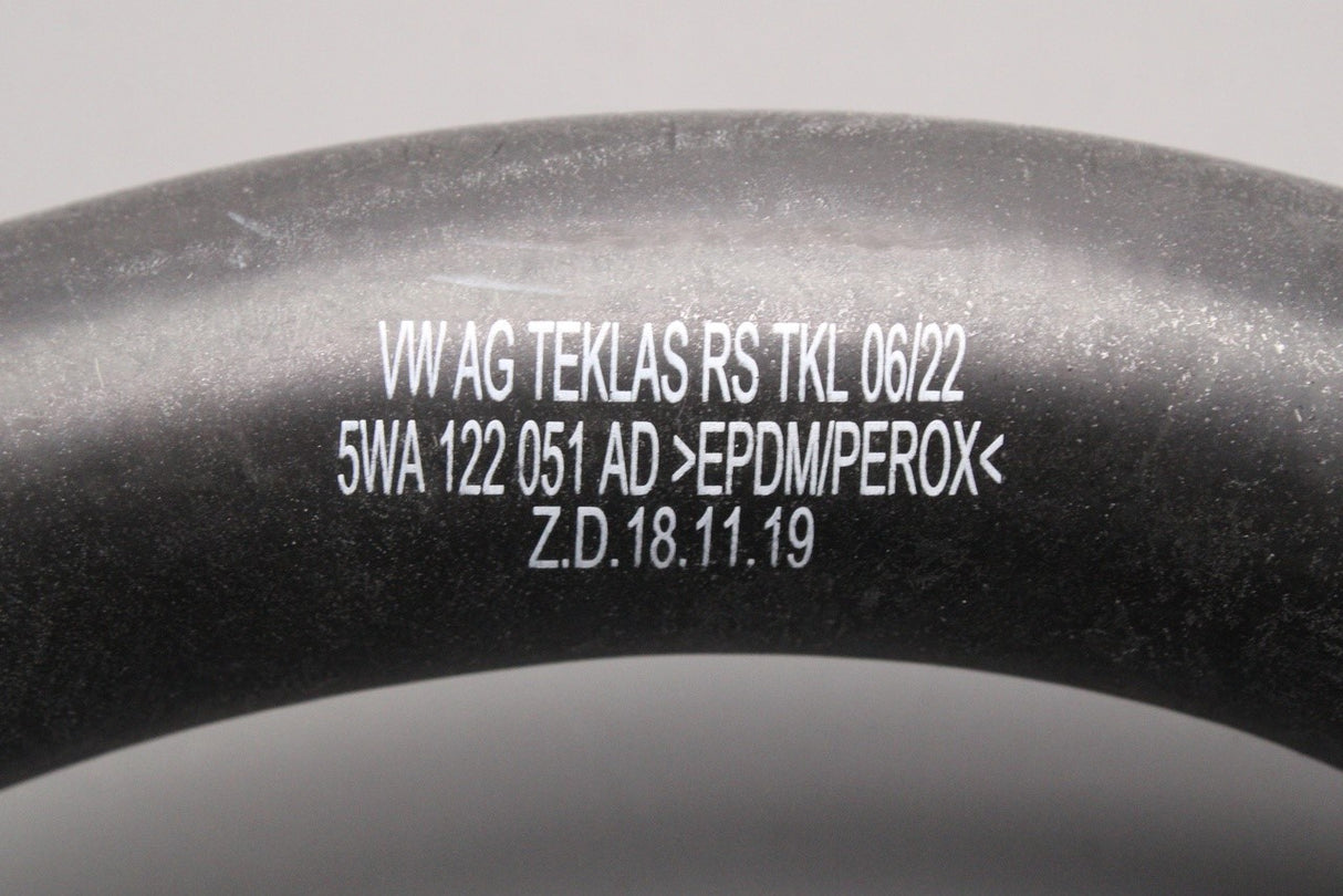VW Golf MK8 Audi A3 Q2 Skoda SEAT CUPRA 2.0 TSI coolant hose 5WA122051AD
