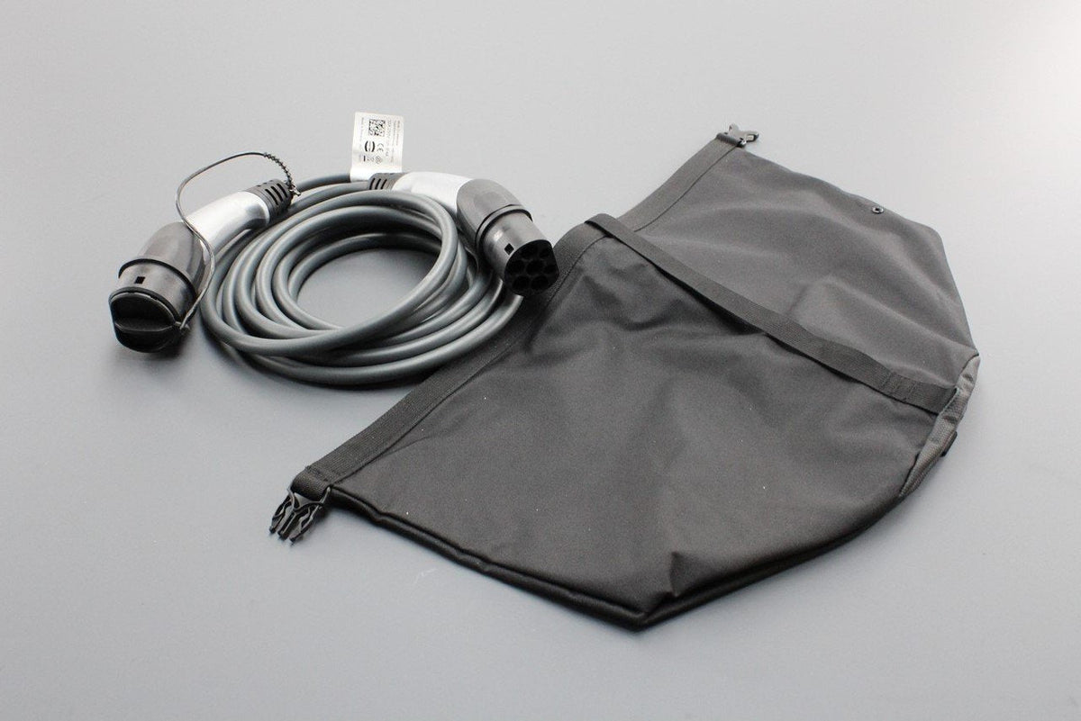 BMW 2014-on car charging cable (1-Phase 5M) 61905A13025, view 1