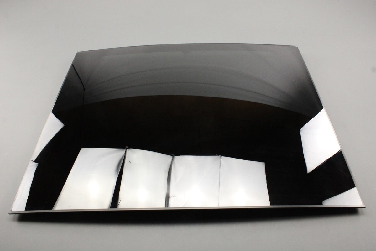 Range Rover 2022-on panoramic sunroof glass panel LR163776, view 1