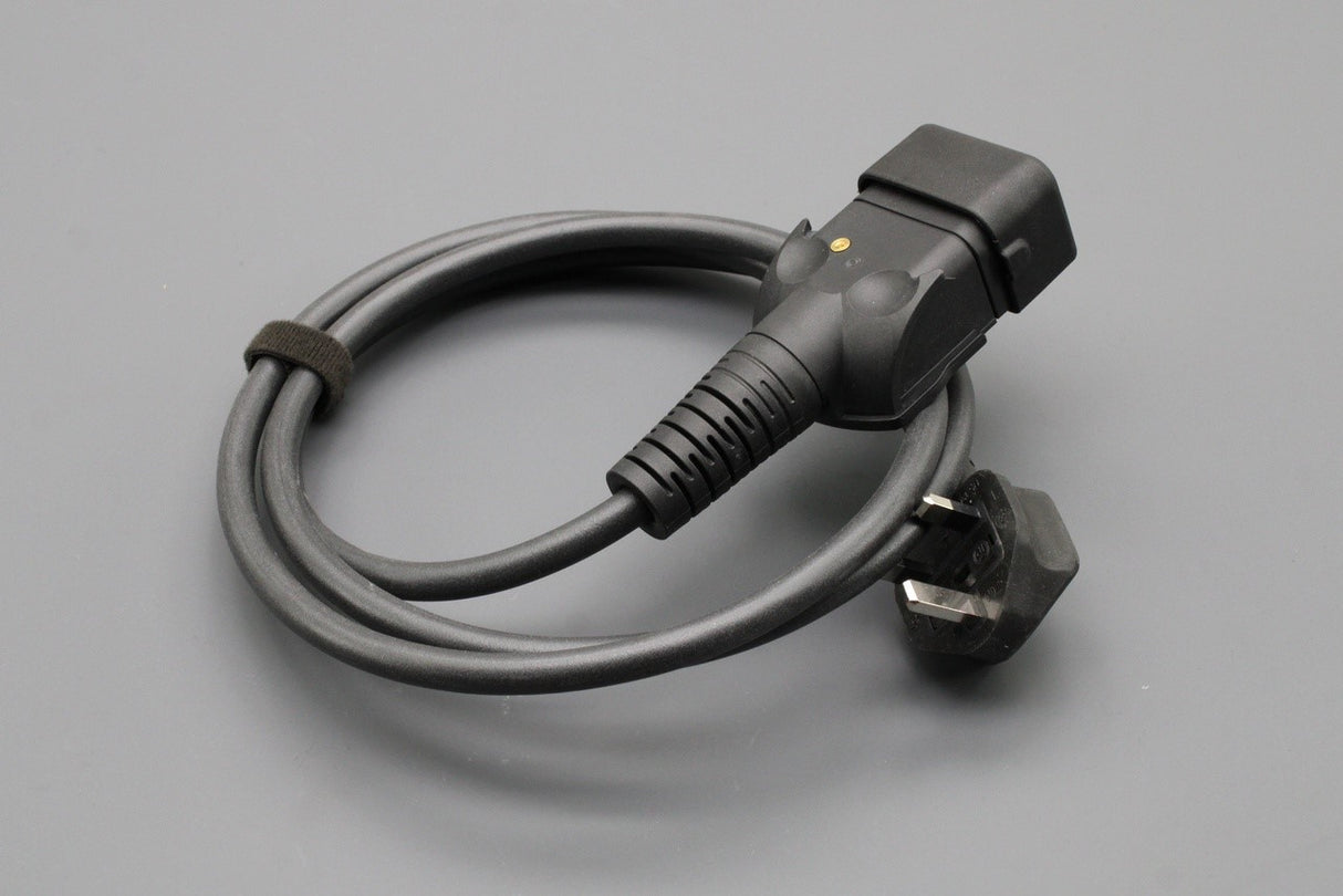 VW ID. Charger Europe BP1 Type G  travel adapter cable 000054412AF