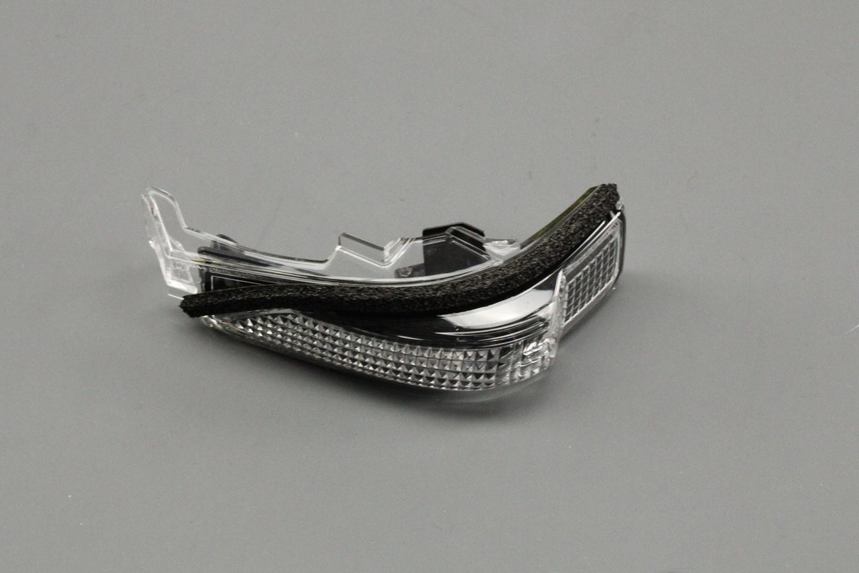 Toyota Auris Avensis C-HR wing mirror indicator unit (left) 81741-02040