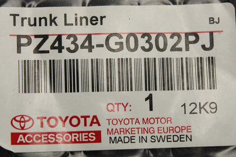 Toyota Prius+ boot liner (semi-rigid) PZ434-G0302PJ
