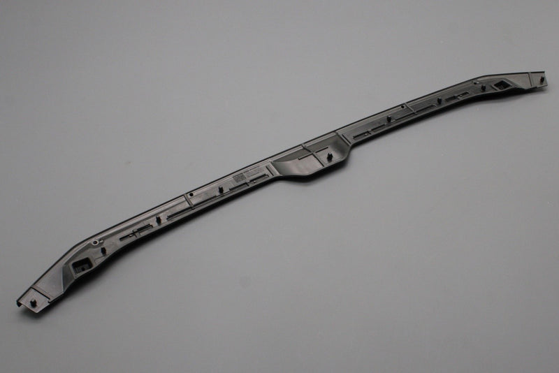 Audi A4 S4 RS4 B9 2016-2025 centre bonnet impact protection seal 8W0823124