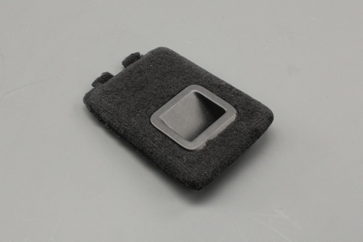 Range Rover Sport 2010-2013 interior rear quarter trim ESJ501130PVJ, view 1