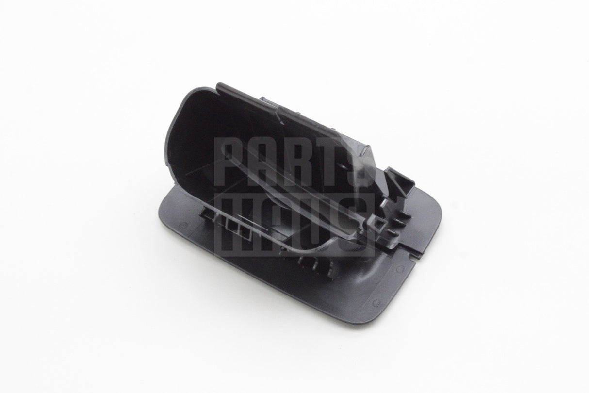 VW Golf MK8 SEAT CUPRA Ateca rear centre seat belt guide 5G0857781C 82V