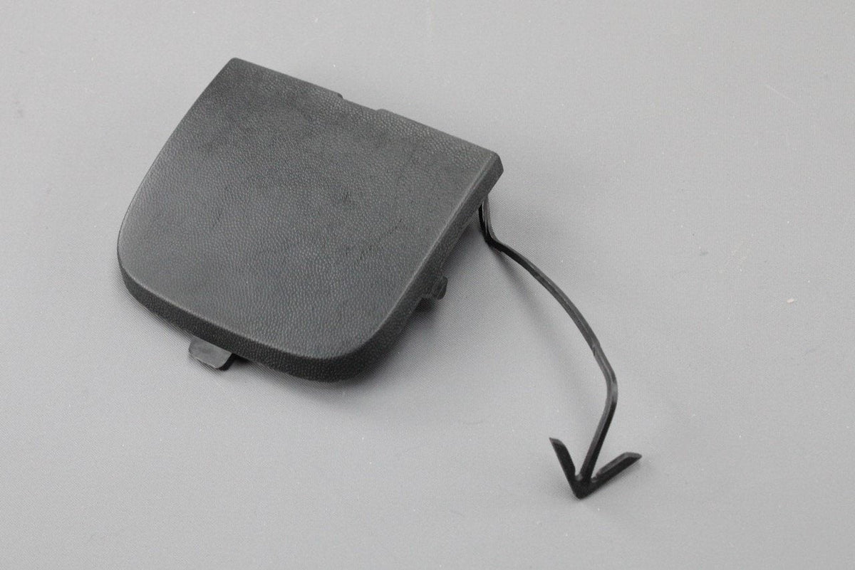 VW Golf GTI MK5 2004-08 bumper towing eye cover (rear) 1K6807441B 9B9, view 1