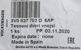Skoda Superb 3V 2015-Onward front outer door seal (right) 3V0837702D 5AP