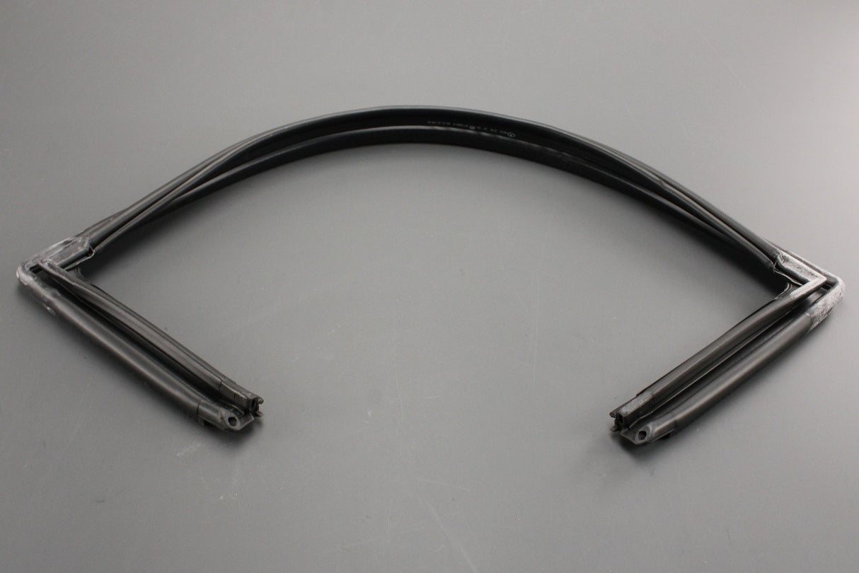 Mercedes-Benz SL R230 02-11 hardtop rear window seal (upper) A2307902898