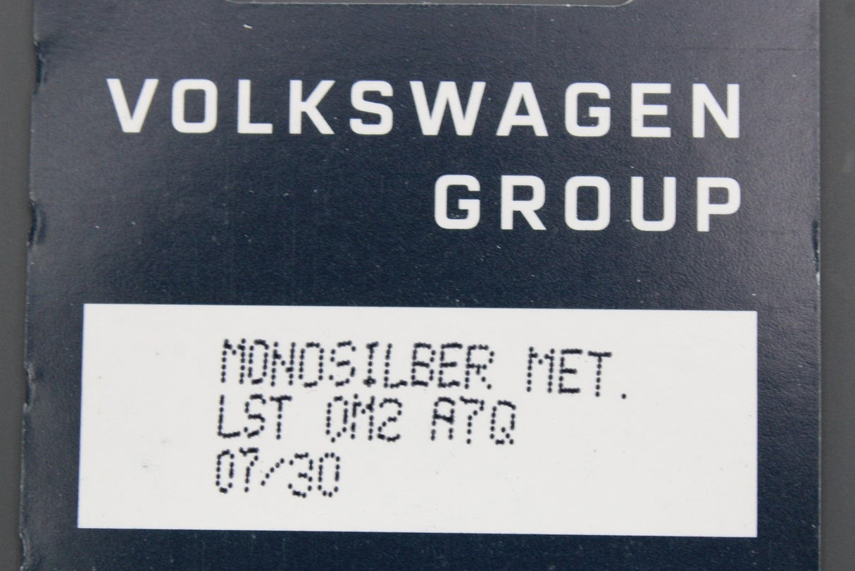 VW ID.Buzz Mono Silver Metallic touch up paint set (x2 9ML) LST0M2A7Q
