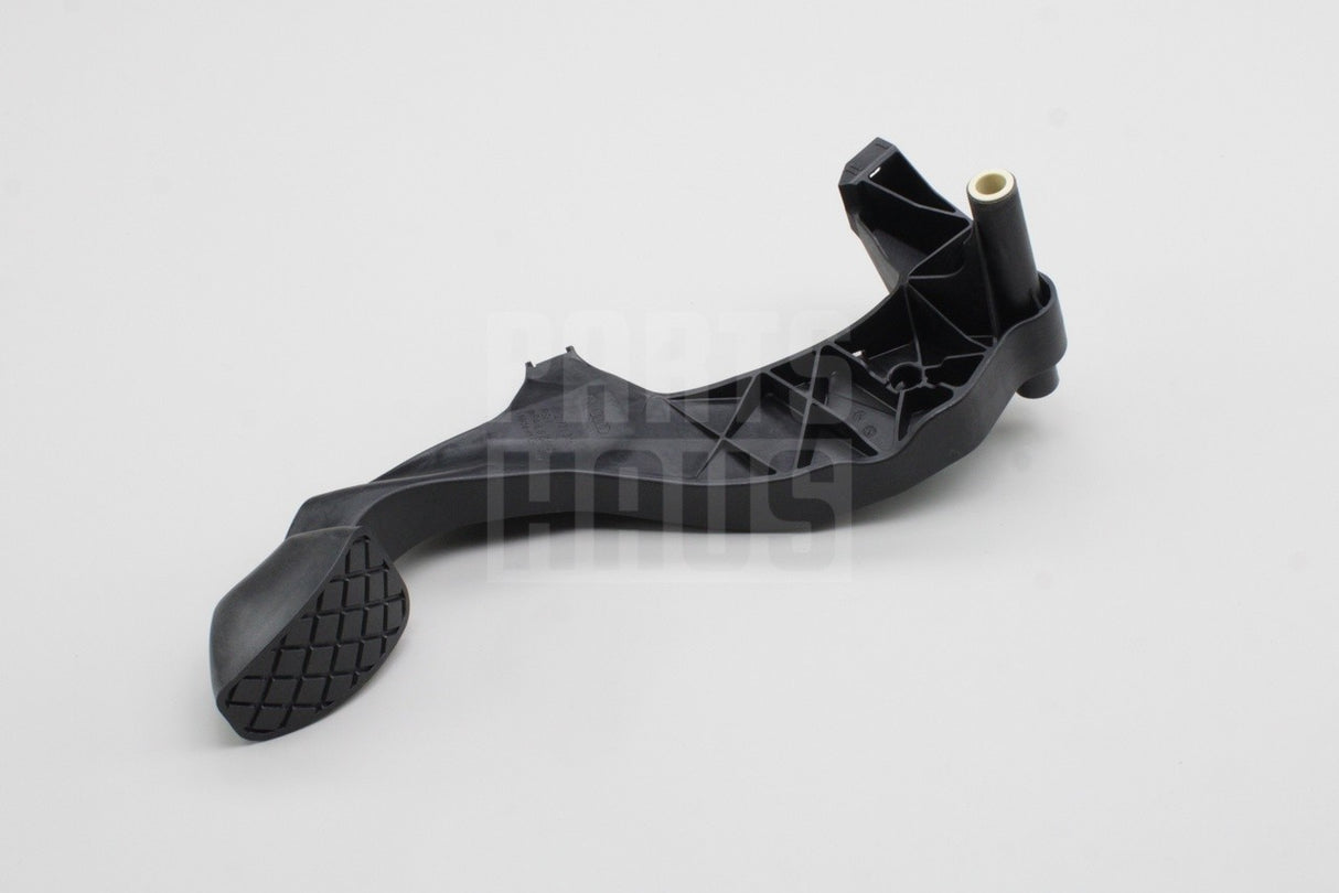 Audi A4 08-15 A5 08-17 A6 11-18 Q5 RHD clutch pedal assembly 8K2721316A