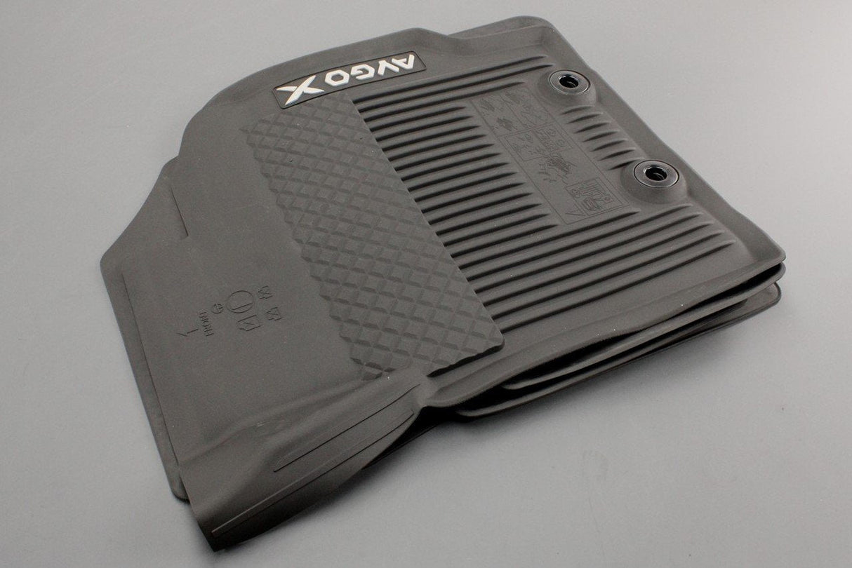 Toyota Aygo-X rubber floor mats set PW210-0H015