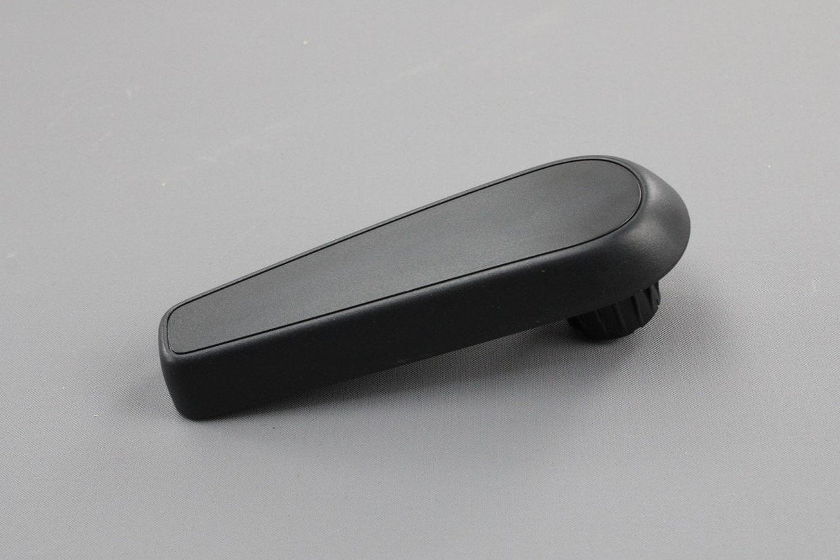 VW Golf MK7 MK7.5 Arteon Tiguan seat lumbar adjust handle 5G0881236A 82V