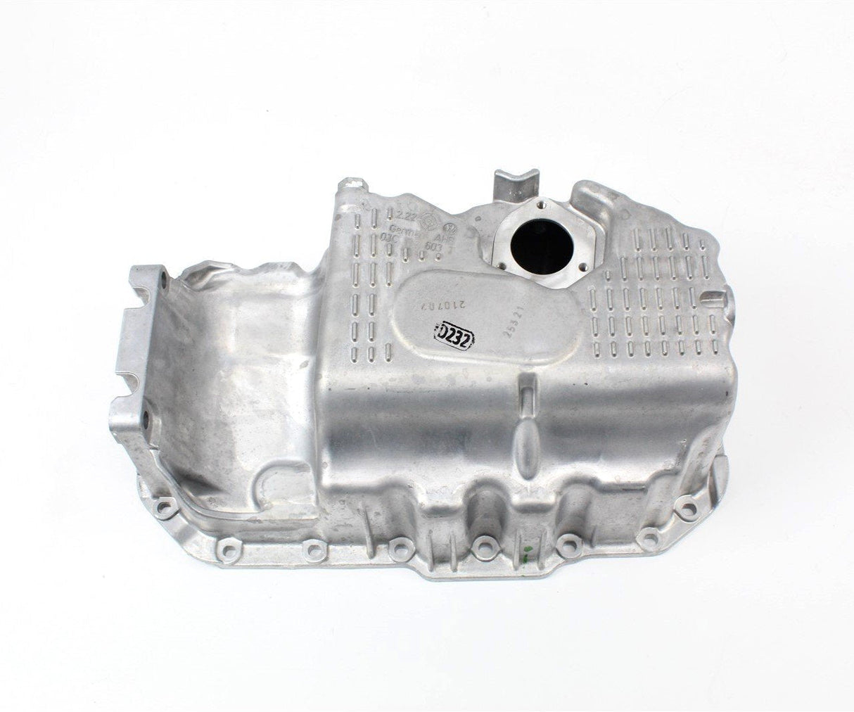 VW Audi Skoda SEAT 1.4 TSI TFSI engine oil sump 03C103603T