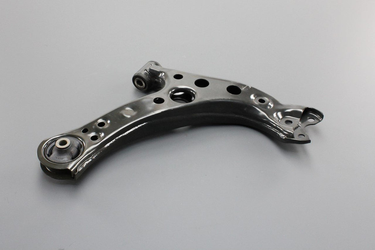 Toyota Corolla 2019-on front lower suspension arm (left) 48069-02330