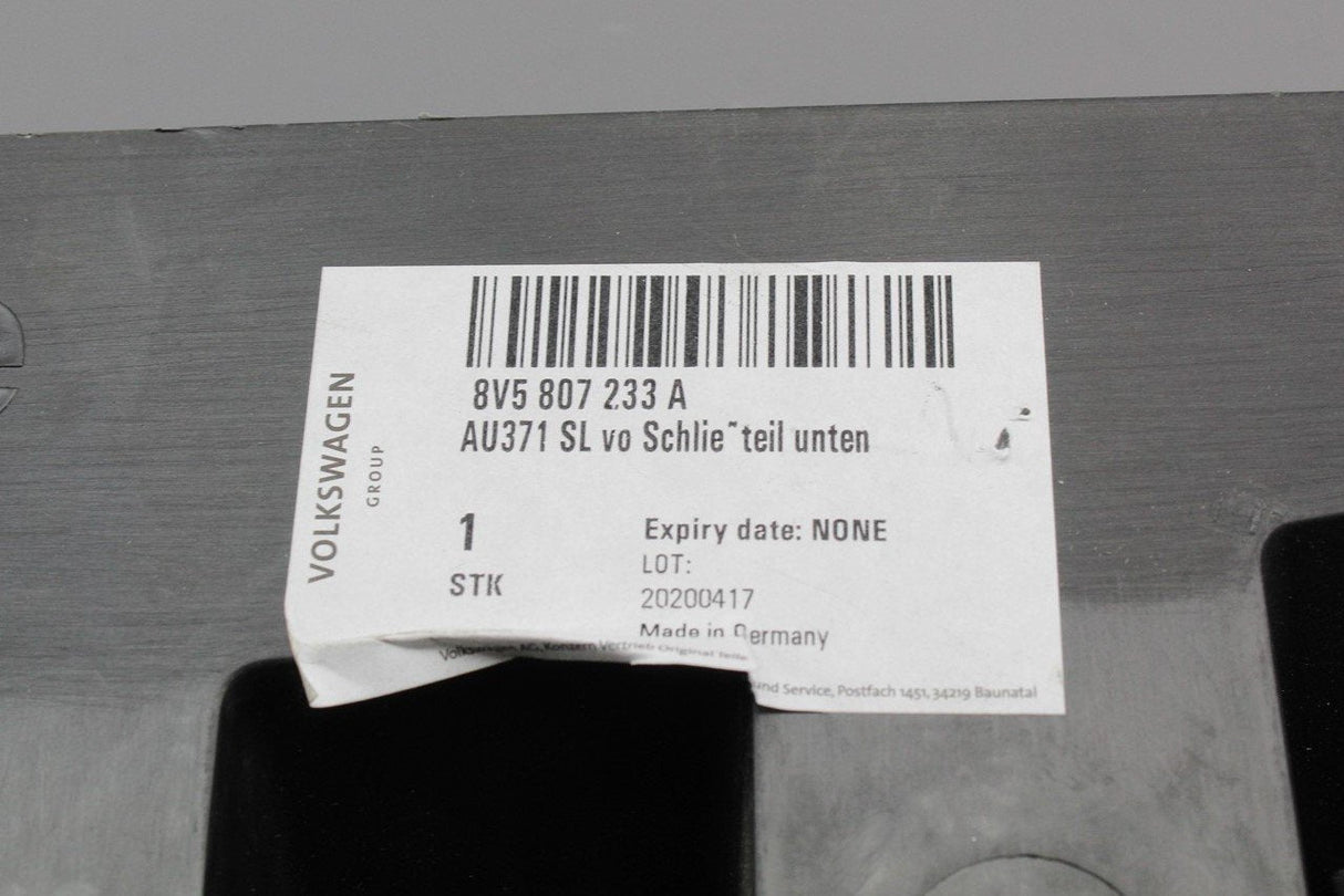 Audi A3 8V 13-16 S-Line lower front bumper closing cover trim 8V5807233A