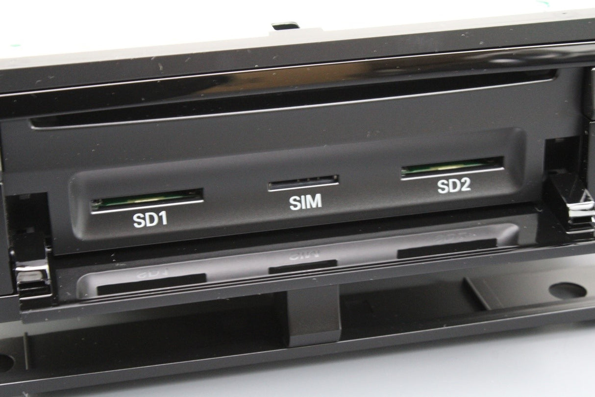 A4 S4 RS4 A5 S5 RS5 Q5 RHD multimedia MMI control unit 8R2035670L