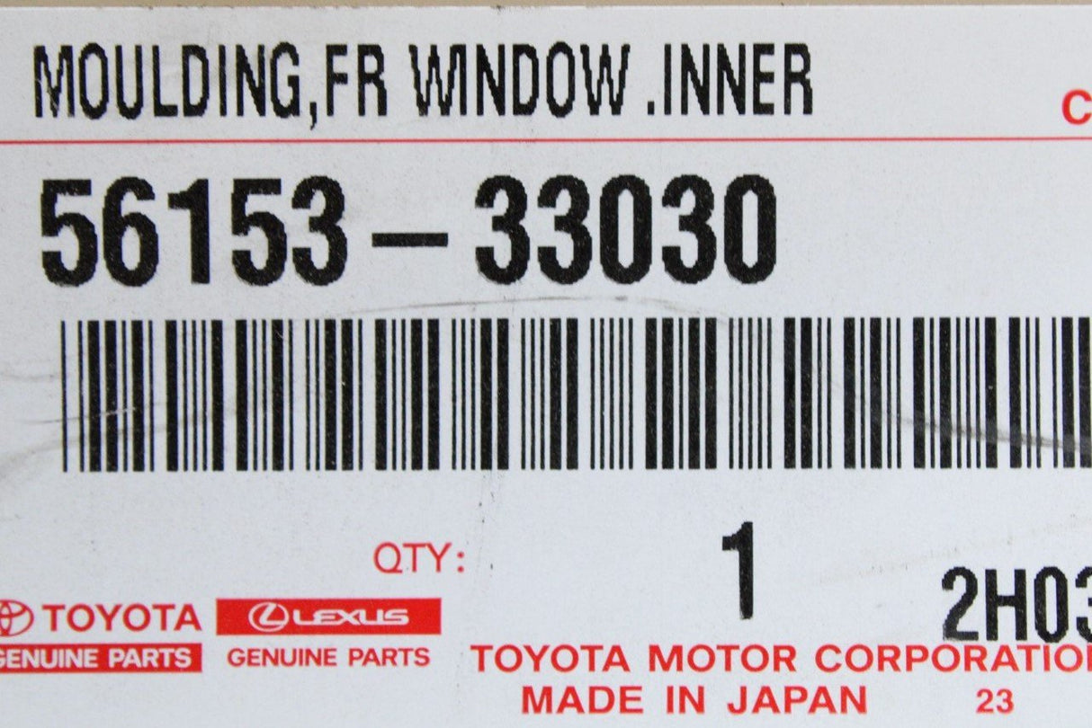 Lexus ES 2018-on front windscreen moulding (inner centre) 56153-33030