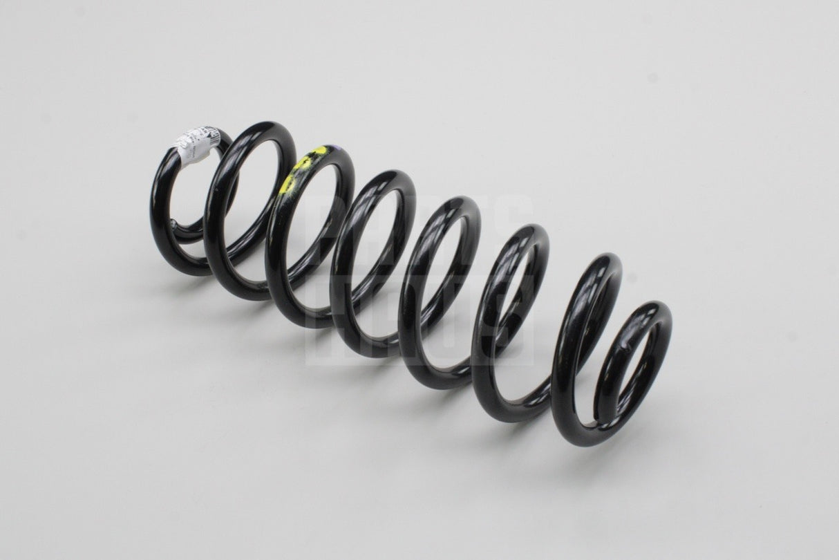 VW Passat B6 B7 2006-2015 CC 2012-2017 rear coil spring (x1) 3C0511115AR
