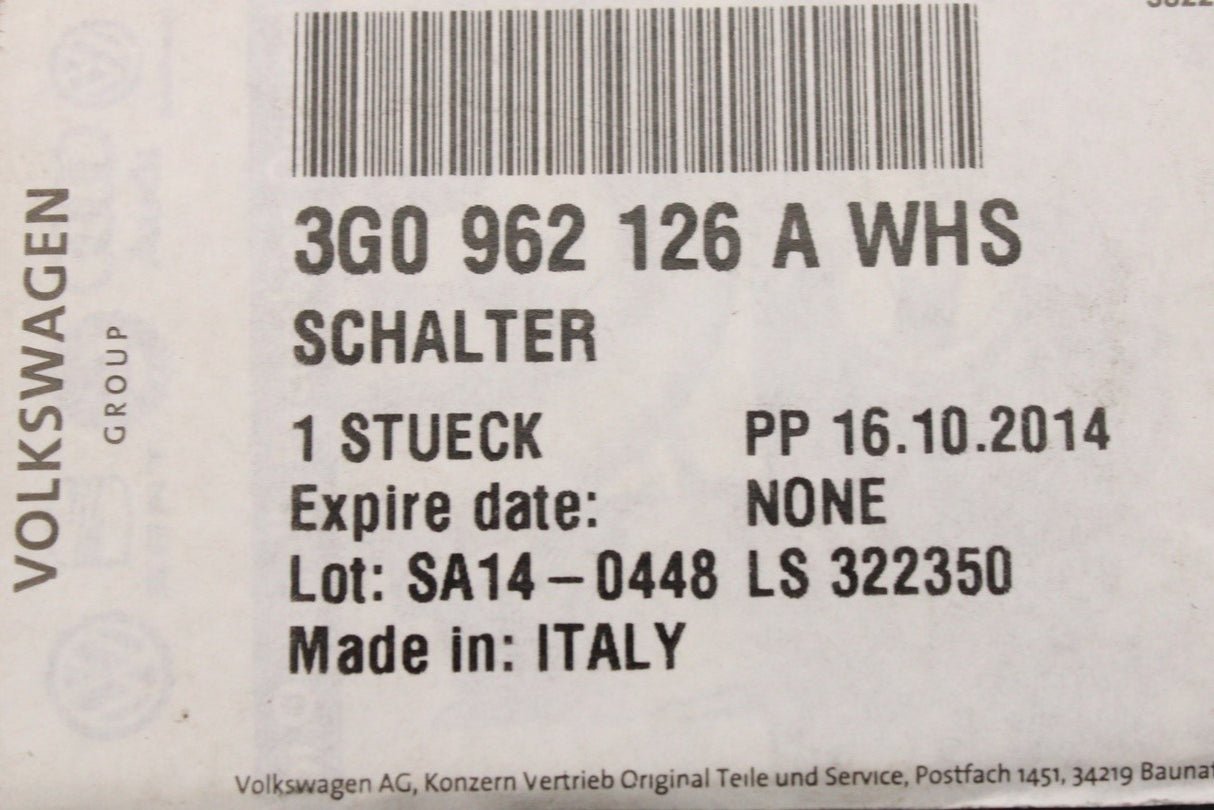 VW Arteon 17-on Passat B8 RHD central locking switch 3G0962126A WHS