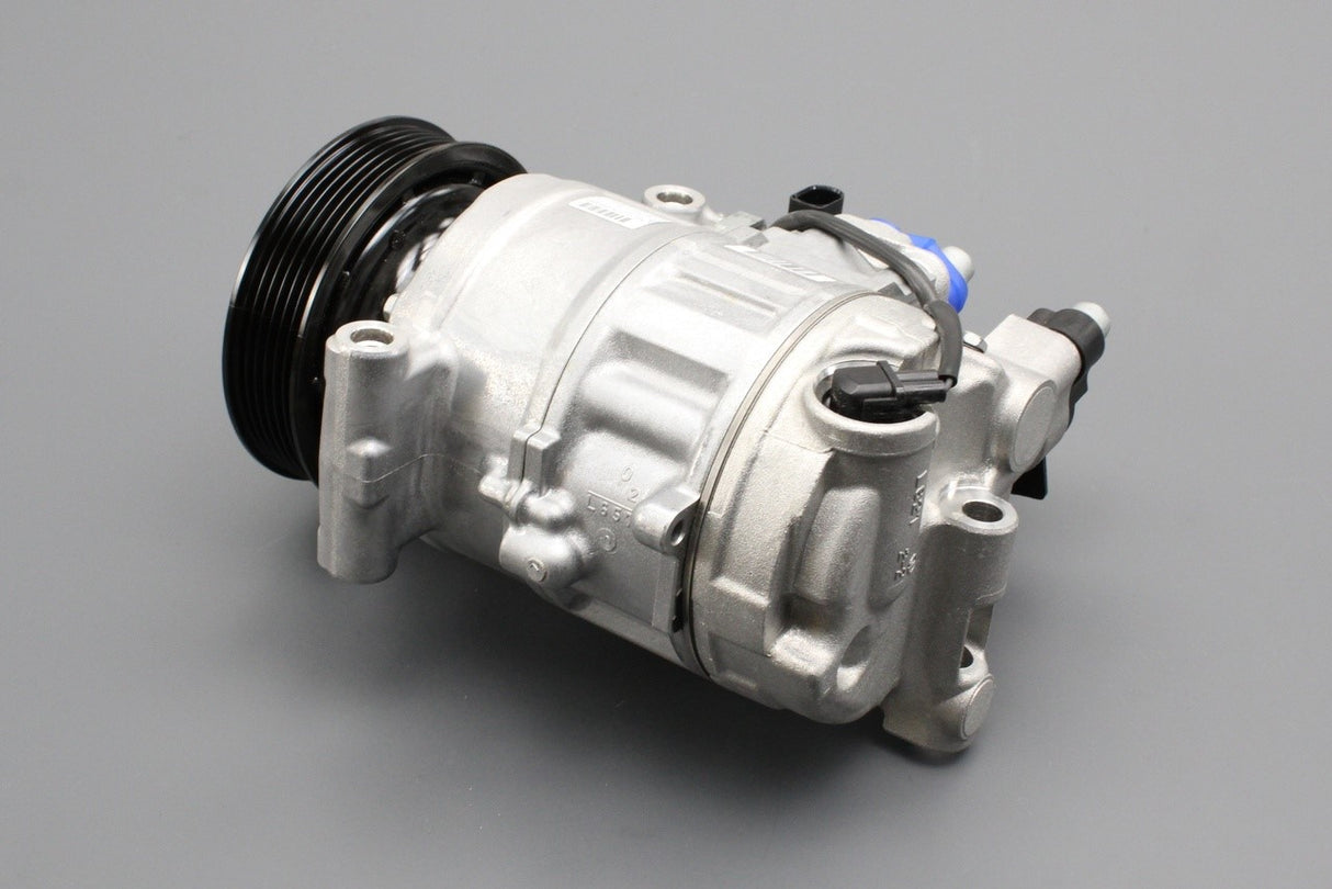 Audi A6 A7 11-14 3.0 TDI V6 air conditioning pump compressor 4G0260805B