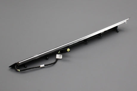 VW Tiguan 2016-2024 rear door moulding trim (right) 5NA867086C 9GA