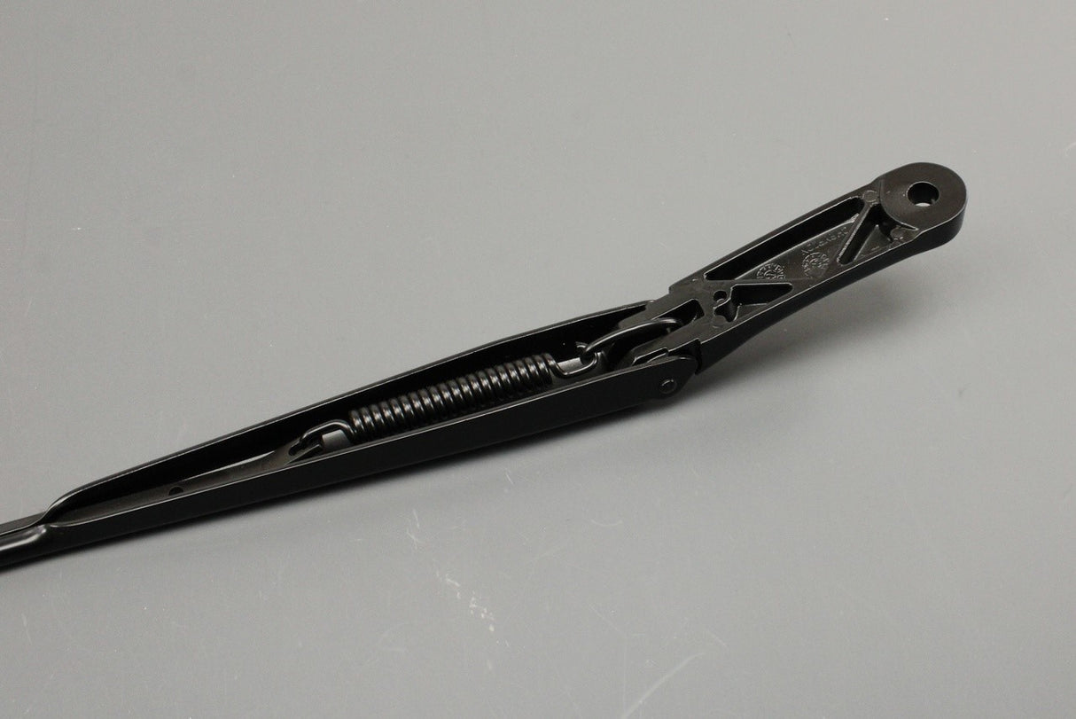 VW Passat B8 2015-2024 RHD front wiper arm (left) 3G2955409