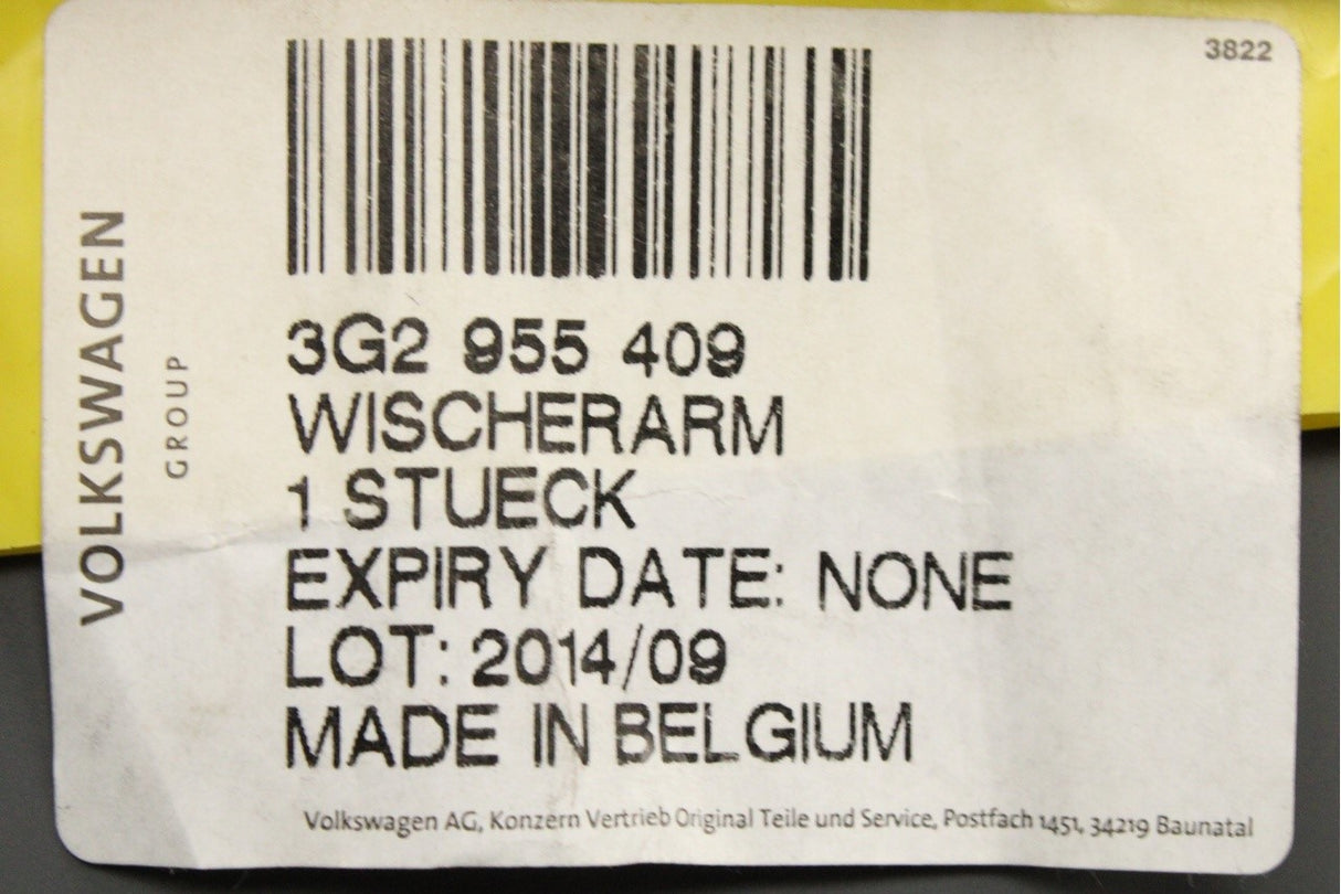 VW Passat B8 2015-2024 RHD front wiper arm (left) 3G2955409