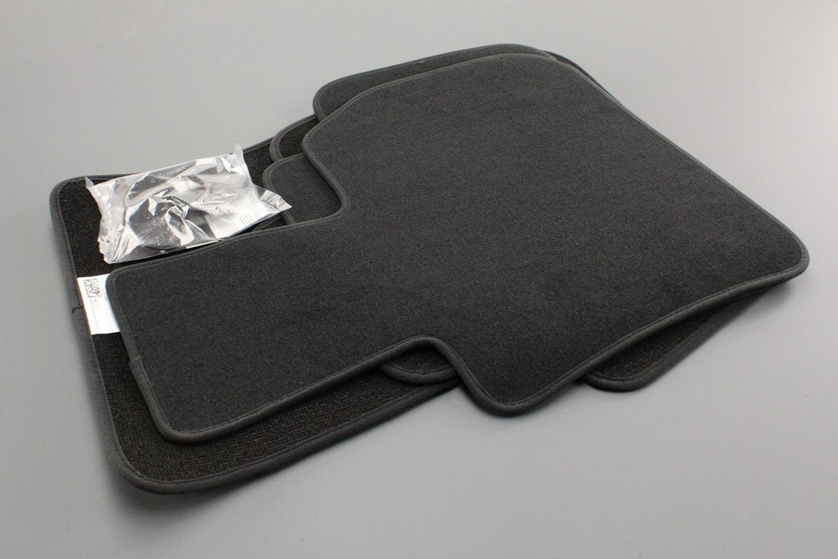 Mini Countryman F60 carpet floor mats set (hybrid) 51477449198, view 1