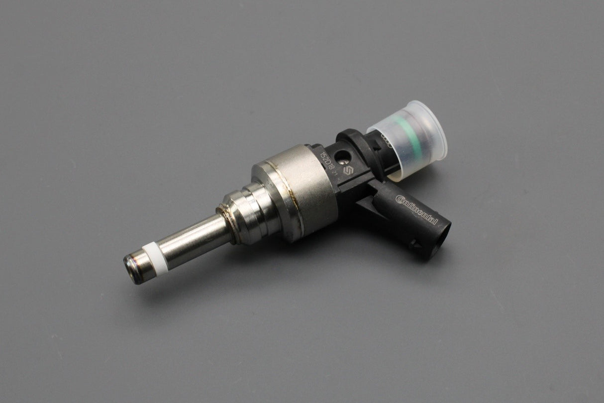 Audi RS3 11-13 RSQ3 14-18 TTRS 10-14 2.5 TFSI fuel injector 07K906031L
