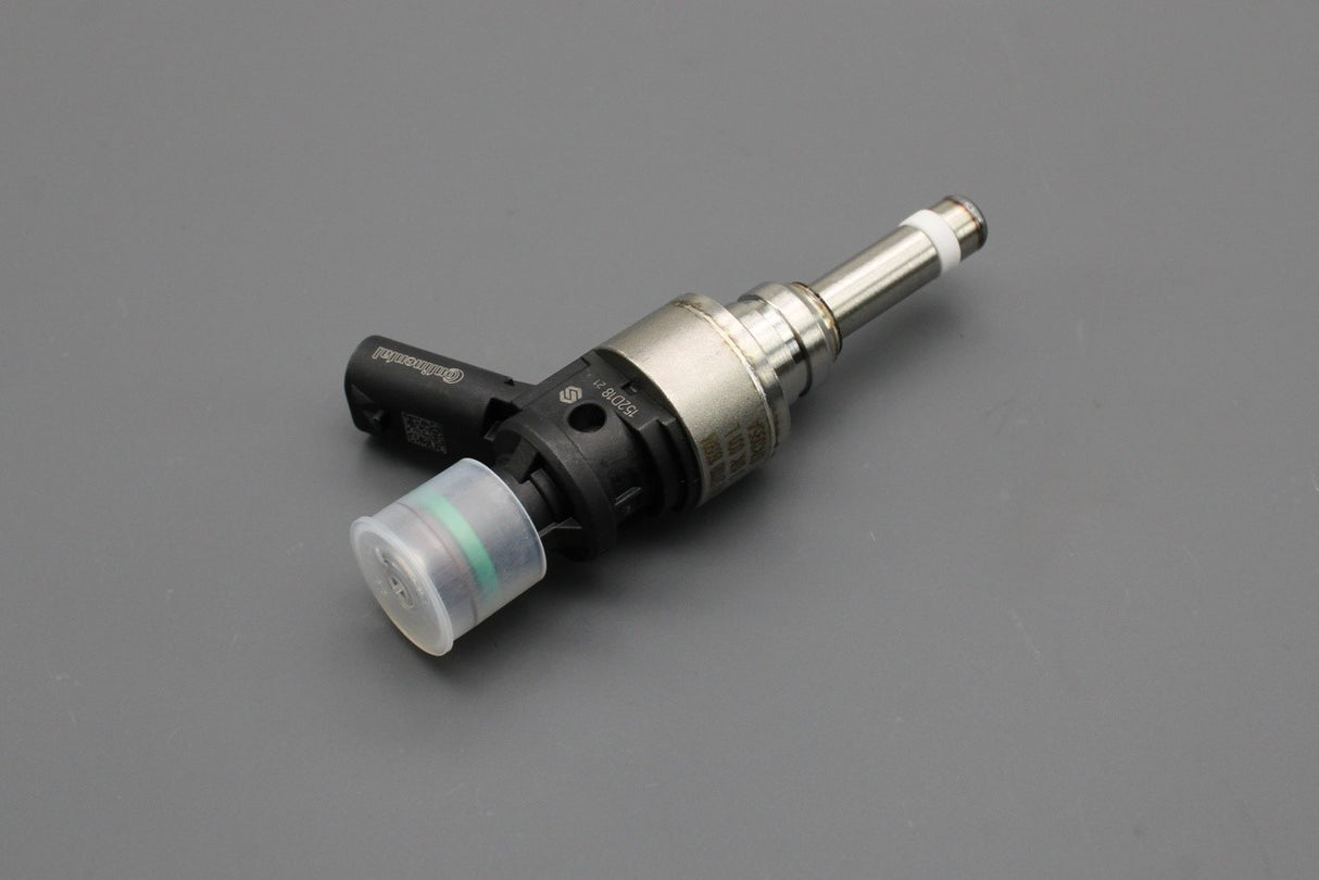 Audi RS3 11-13 RSQ3 14-18 TTRS 10-14 2.5 TFSI fuel injector 07K906031L
