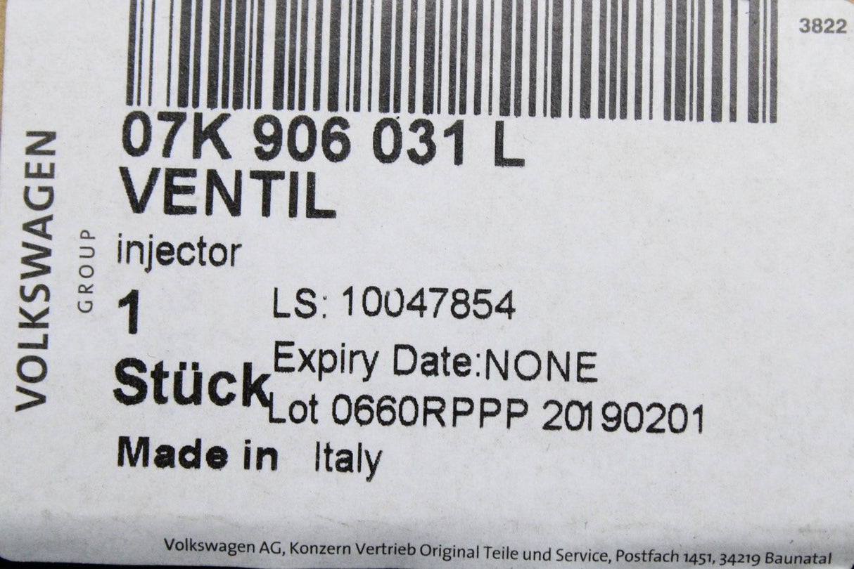 Audi RS3 11-13 RSQ3 14-18 TTRS 10-14 2.5 TFSI fuel injector 07K906031L