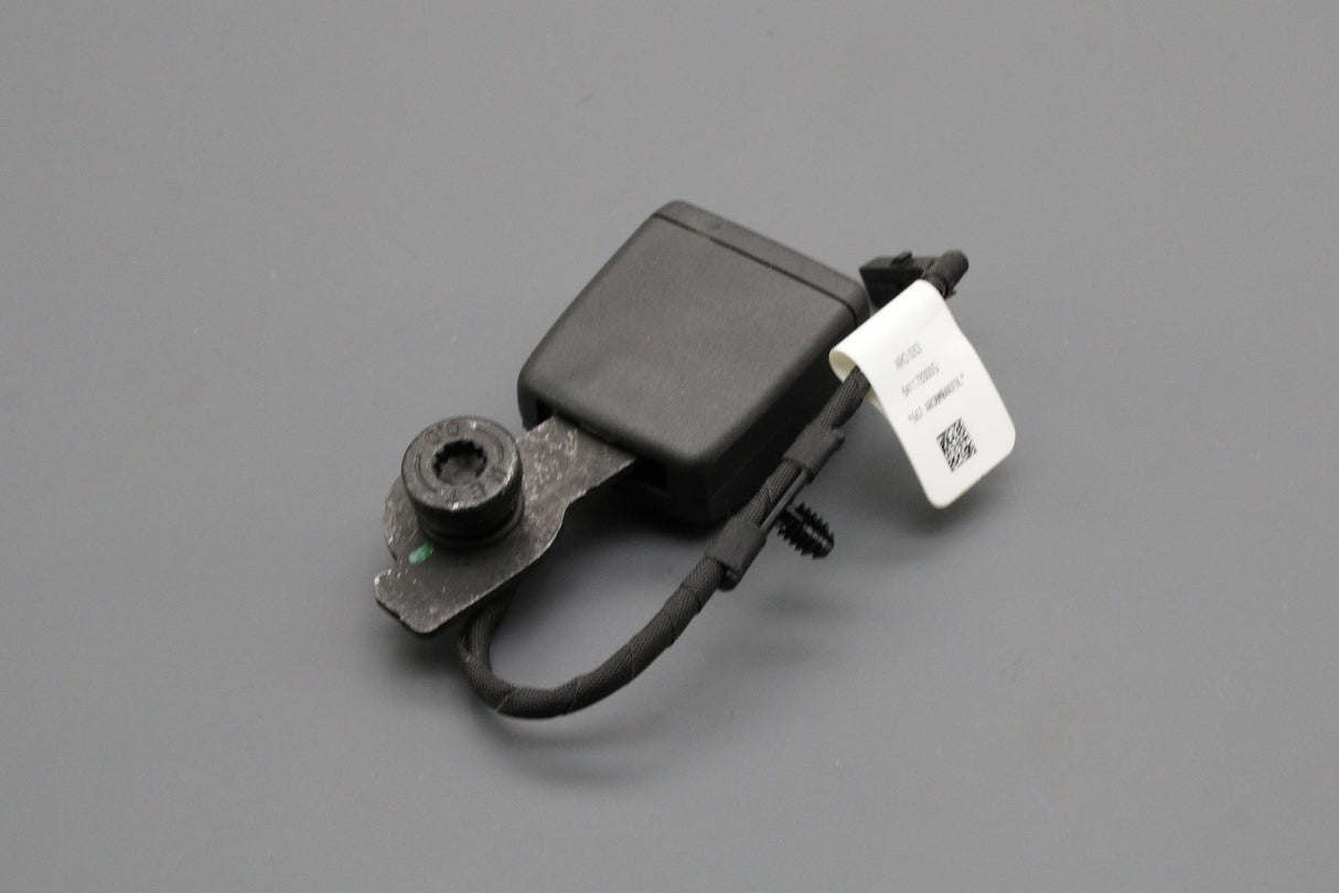 VW T-Cross 2019-on rear seat belt buckle (left) 2GM857753 MNB