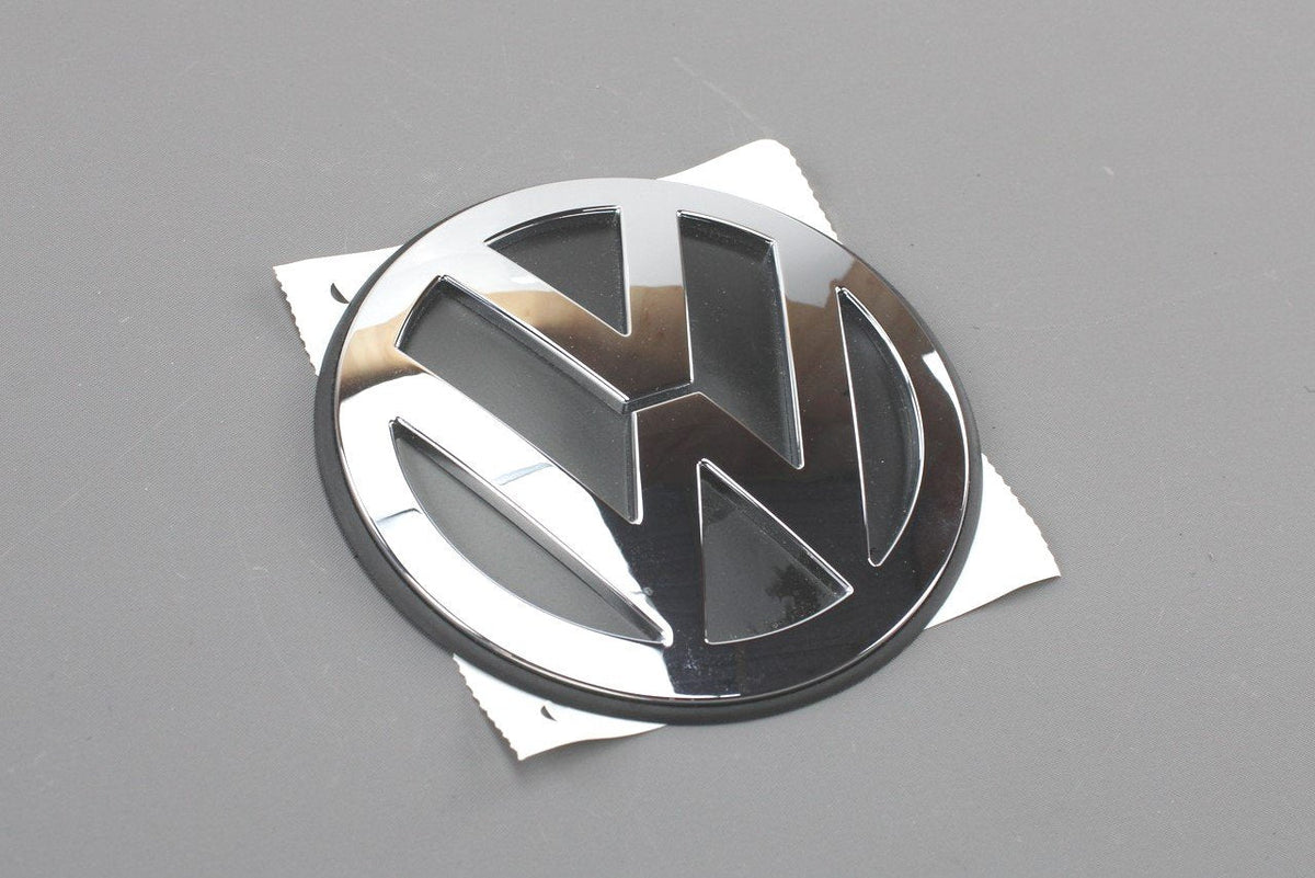 VW Beetle 2006-2010 rear boot emblem badge (black/chrome) 1C0853630M ULM, view 1