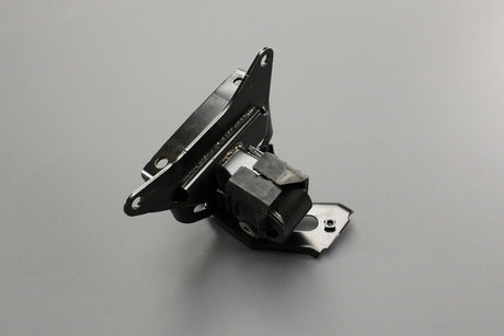 Toyota Yaris 2005-2011 engine mount (left) 12372-0N030