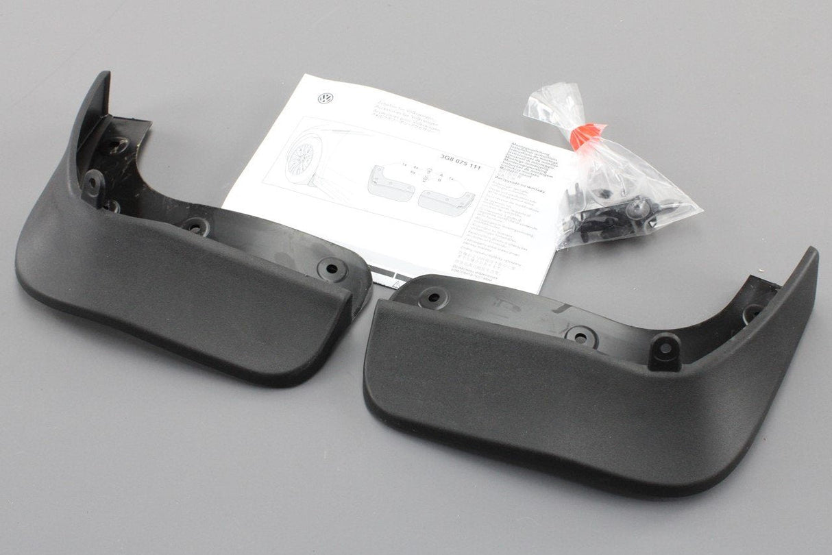 VW Arteon 2017-onwards front accessory mud flaps set 3G8075111