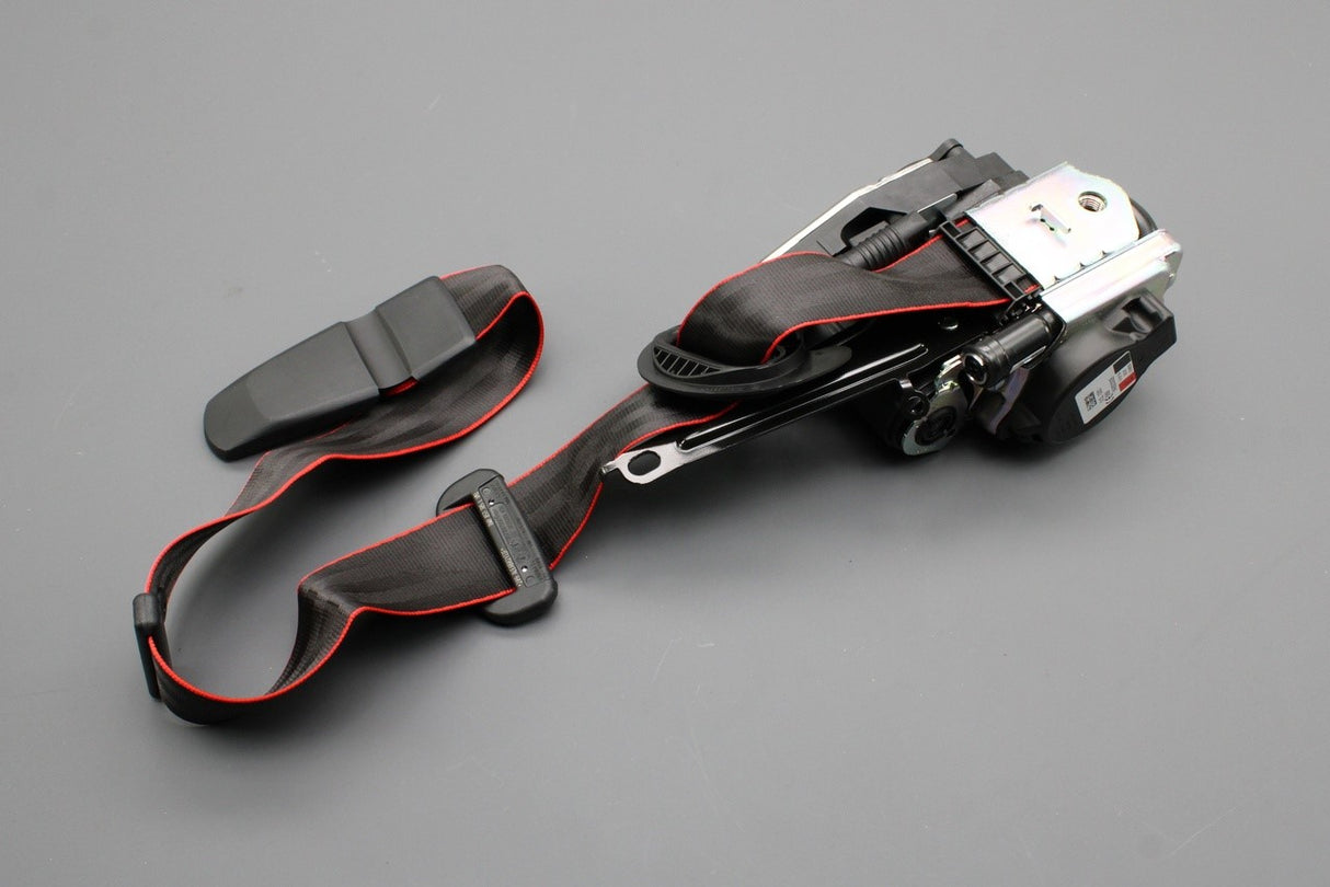 Audi RS4 RS5 2018-2025 3-point seat belt (front left) 8W0857705L VM1
