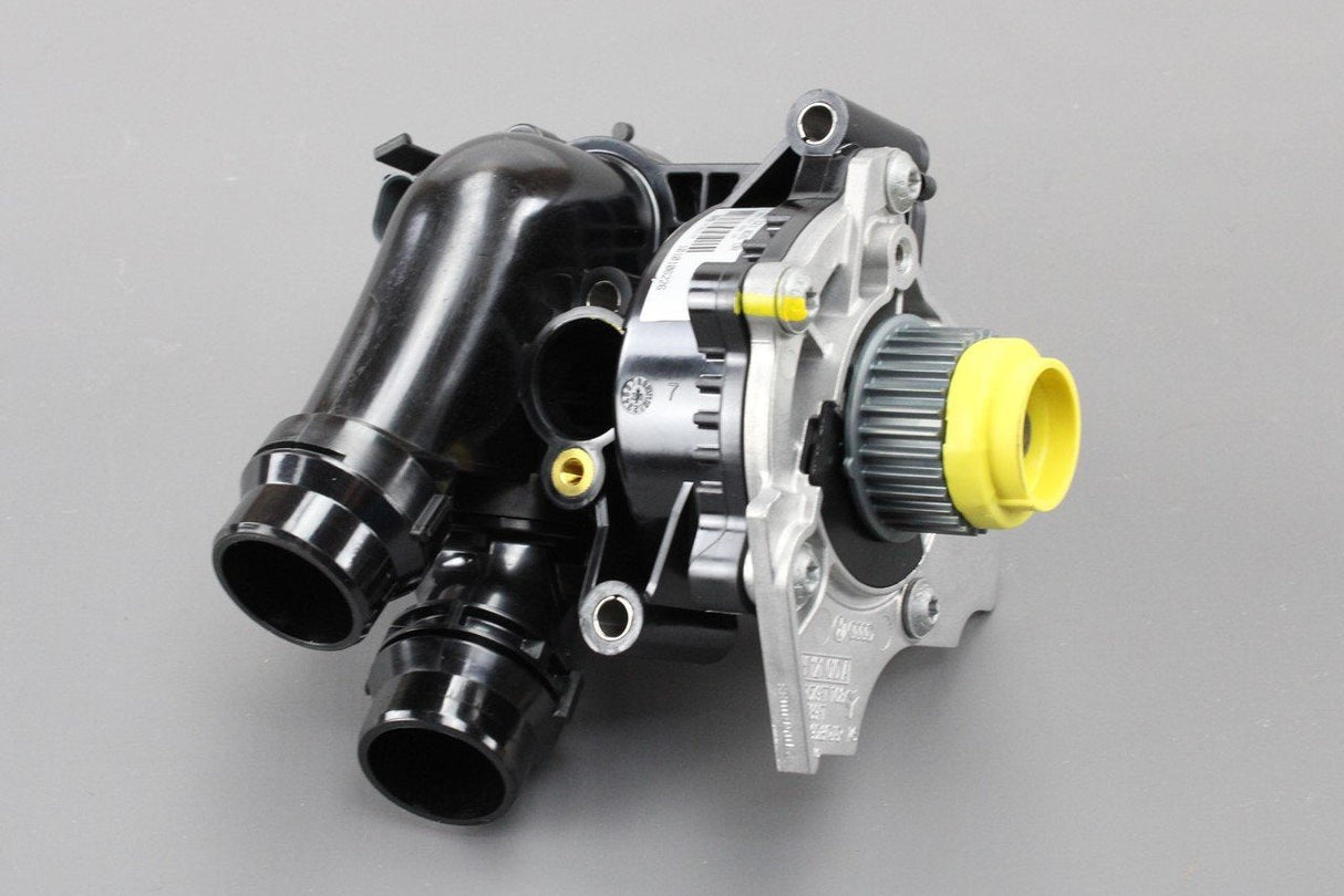 VW Golf MK6 Beetle Audi A4 A8 Q3 2.0 TSI TFSI coolant pump 06H121026DR