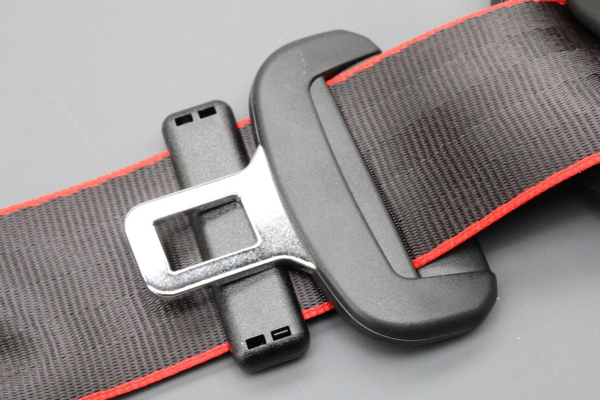 Audi RS4 RS5 2018-2025 3-point seat belt (front right) 8W0857706G VM1