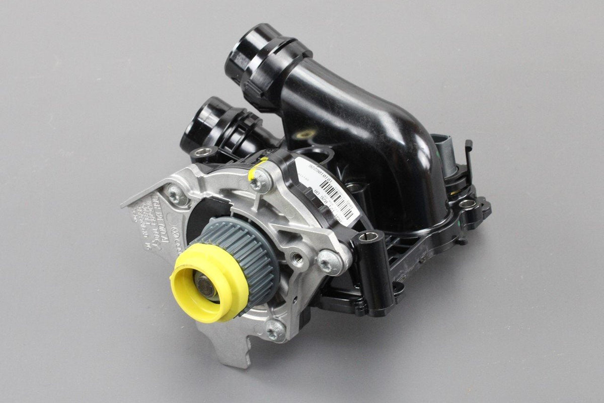 VW Golf MK6 Beetle Audi A4 A8 Q3 2.0 TSI TFSI coolant pump 06H121026DR, view 1