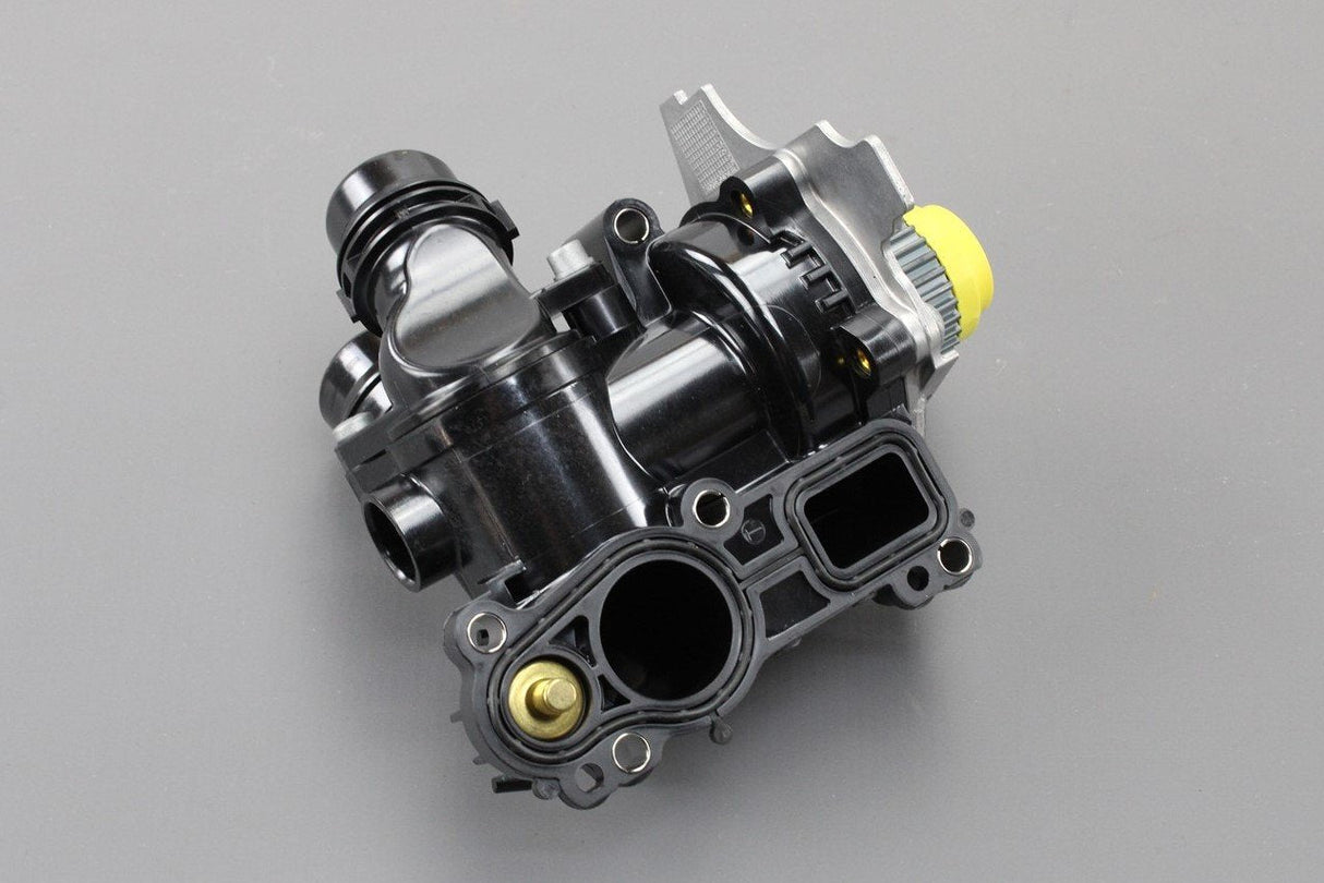 VW Golf MK6 Beetle Audi A4 A8 Q3 2.0 TSI TFSI coolant pump 06H121026DR