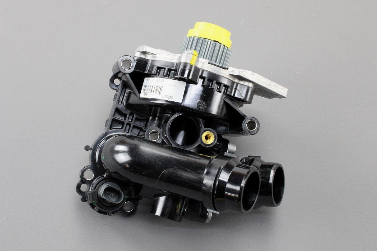 VW Golf MK6 Beetle Audi A4 A8 Q3 2.0 TSI TFSI coolant pump 06H121026DR