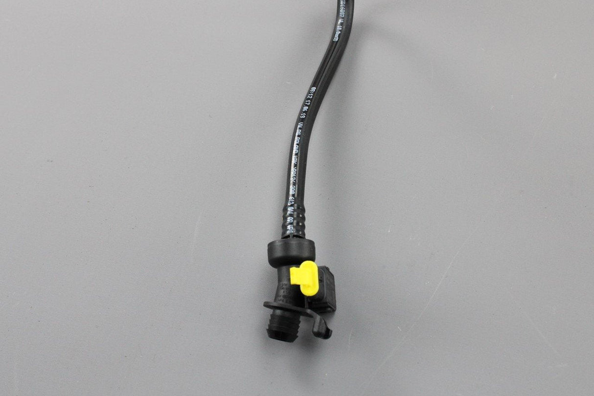 VW Polo AW SEAT Ibiza 1.0 Brake vacuum pipe with valve 2Q0612041AA