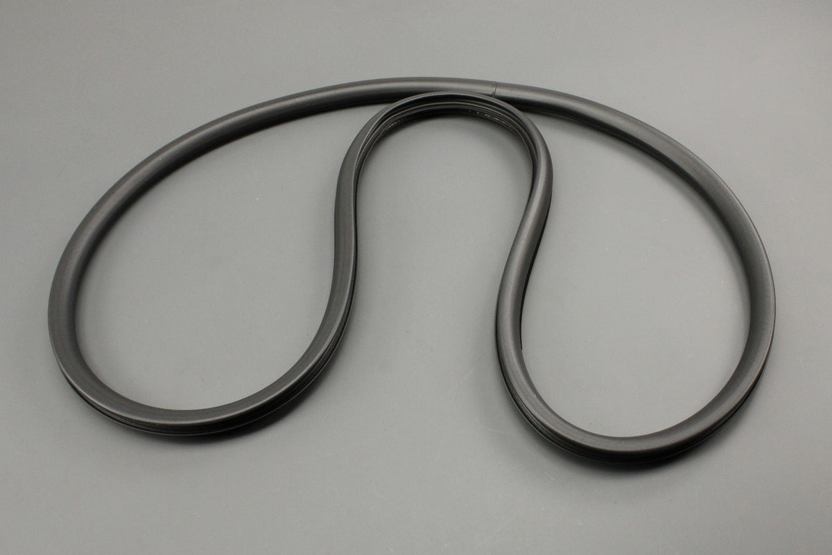 Audi A3 S3 RS3 Sportback 2004-2013 door seal (front) 8P4831721C 28P, view 1